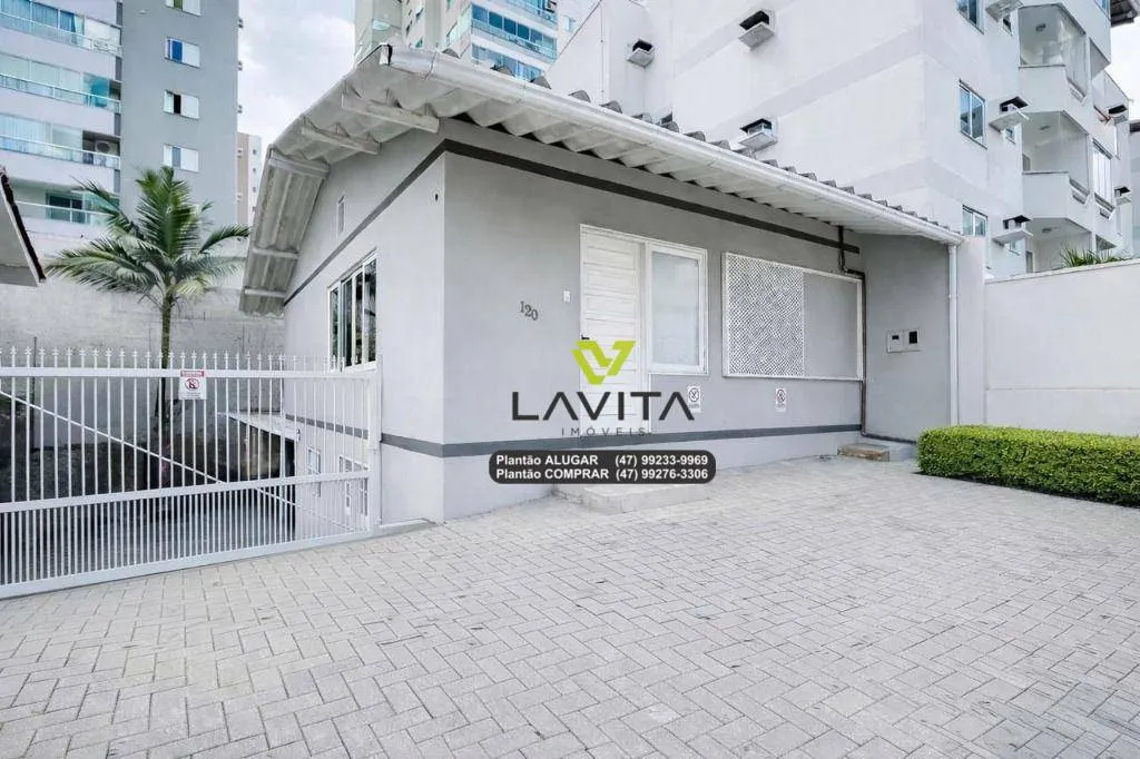 Casa Comercial com 160m2 no Bairro da Víctor Konder próximo a FURB e Centro de Blumenau-SC - foto 1