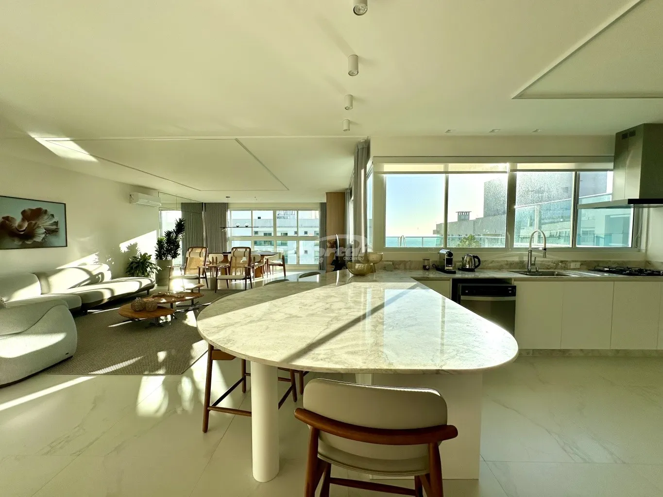 Cobertura mobiliada com 4 dormitórios, sendo 2 suítes no bairro Itacolomi em Balneário Piçarras/SC (Cód. 22610) — foto 5