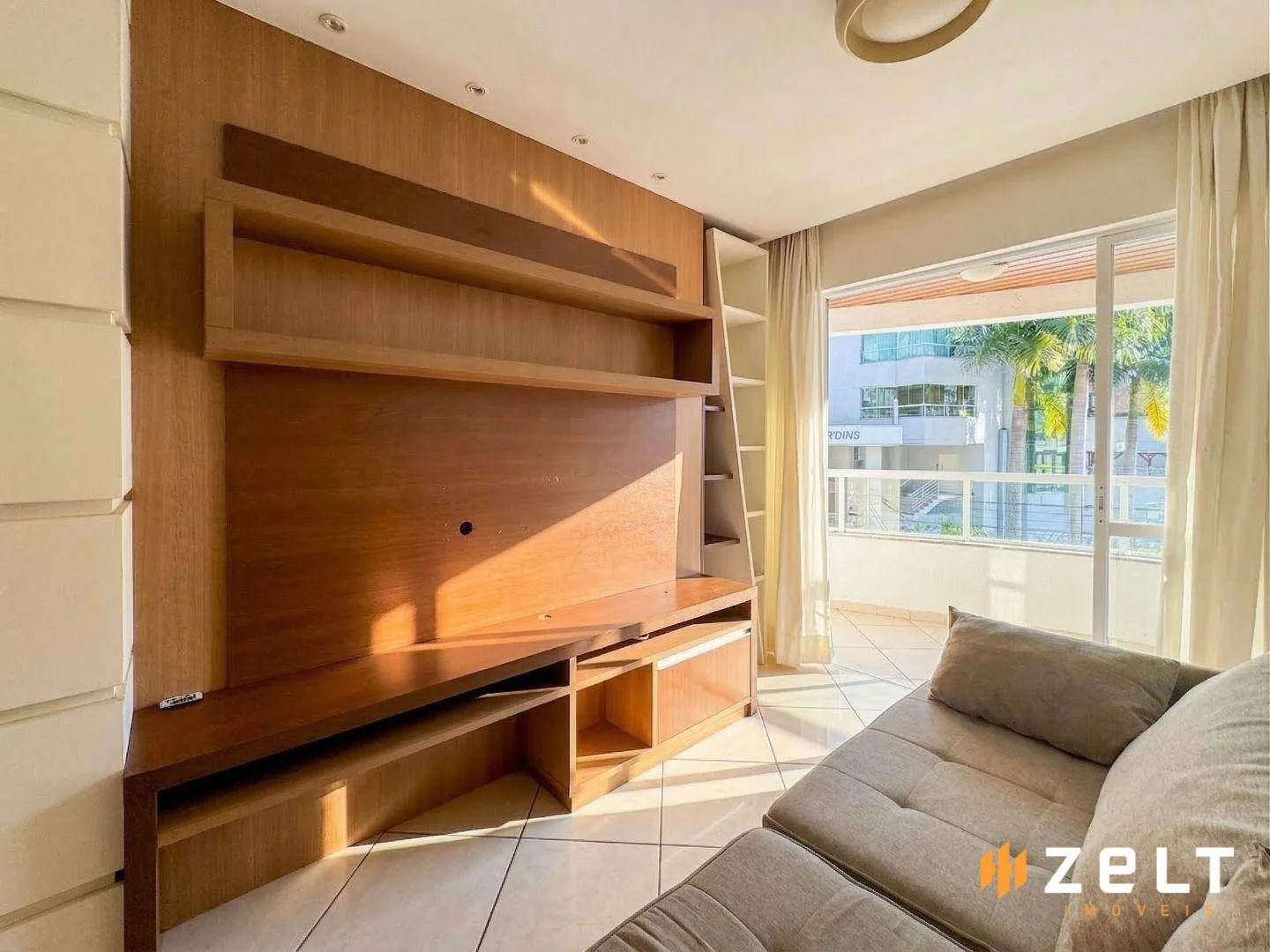 Apartamento Mobiliado 1 Dormitório e 1 Vaga, à Venda no Bairro Jardim Blumenau, Blumenau-SC - foto 1