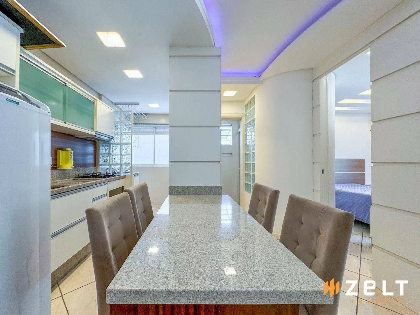 Apartamento Mobiliado 1 Dormitório e 1 Vaga, à Venda no Bairro Jardim Blumenau, Blumenau-SC — foto 7