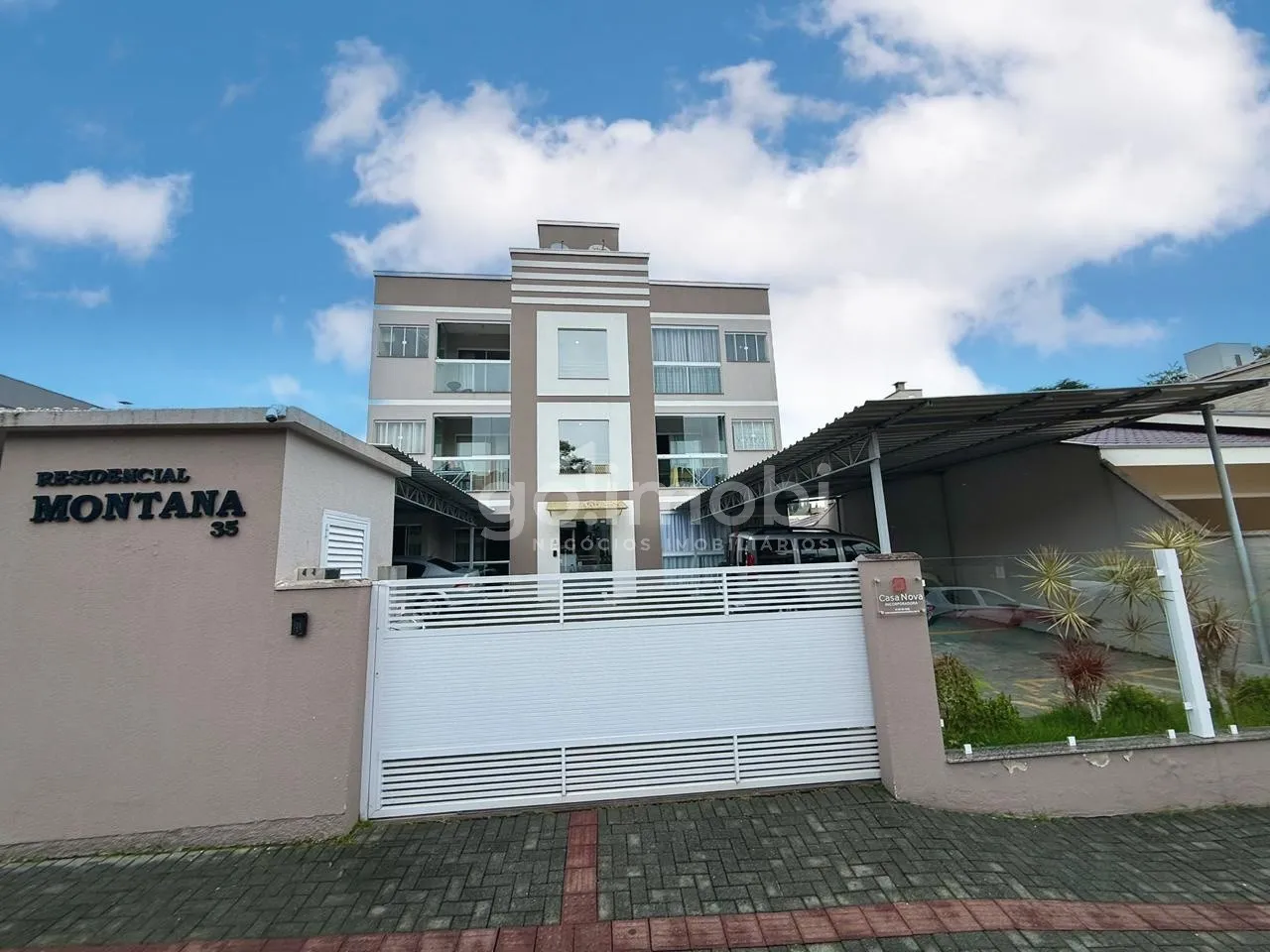 Apartamento Semi Mobiliado em Indaial no Bairro dos Estados - foto 1