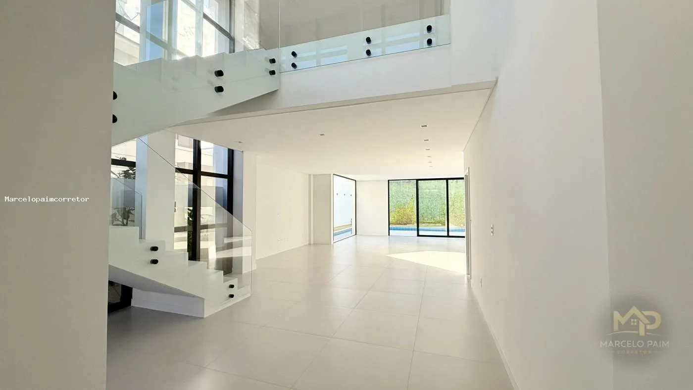 Casa Duplex para Venda em Palhoça, Pedra Branca, 3 dormitórios, 3 suítes, 4 banheiros, 2 vagas — foto 5