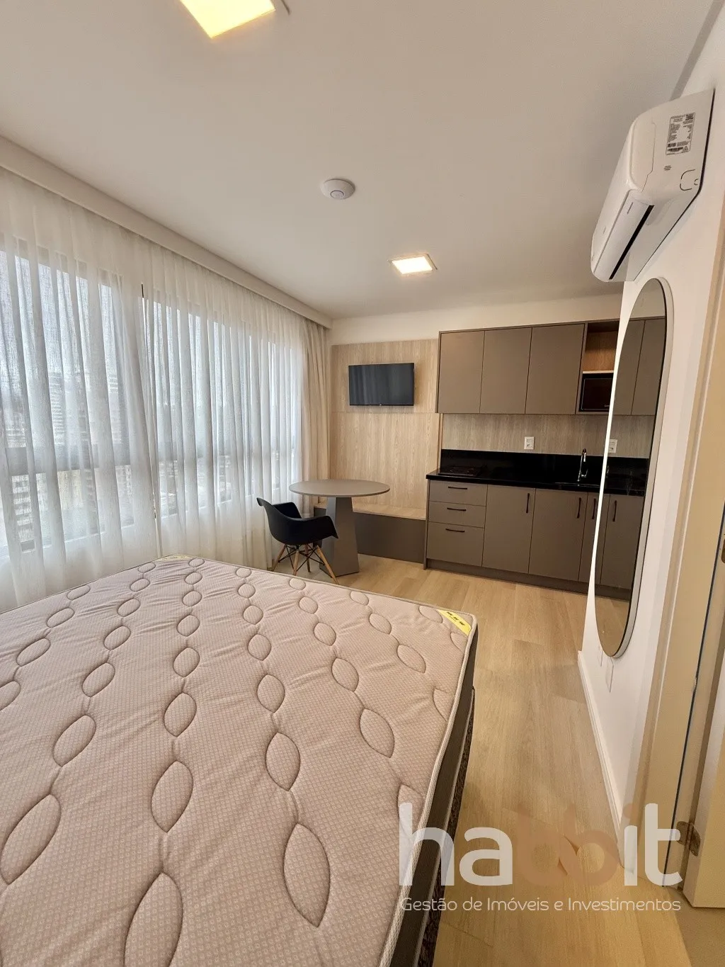 Loft novo de Alto Padrão ao lado da Vila Germânica, mobiliado e decorado - foto 1