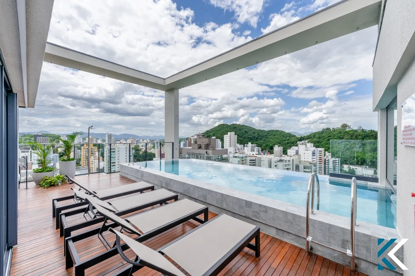 ED. EDROS 355 - 3 Suítes 142m2 privativos - 2 vagas individuais — foto 2