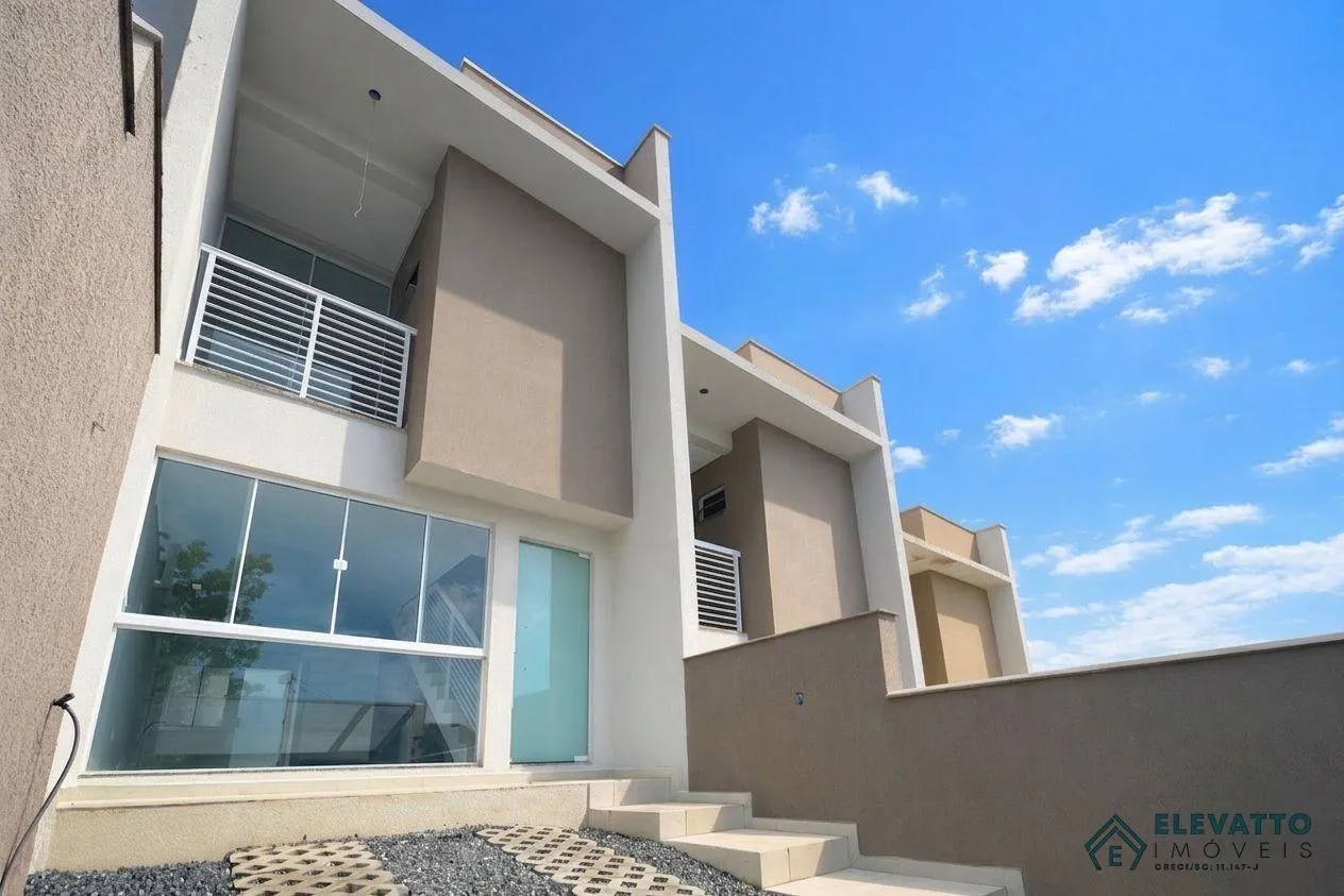 Casa para Venda em Blumenau, Itoupavazinha, 2 dormitórios, 2 suítes, 3 banheiros, 1 vaga - foto 1