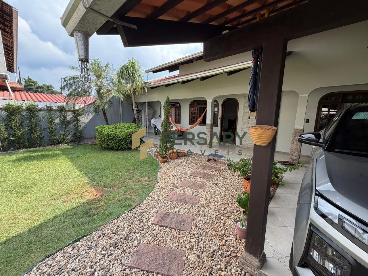 Linda Casa com 03 Quartos no Centro do Bairro Carijós. — foto 6