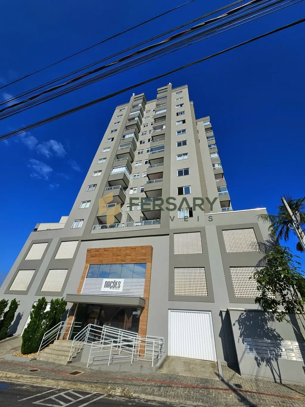 Apartamento último andar no Res. Nações — foto 2
