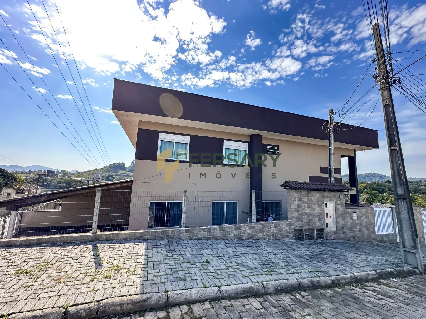 Casa à venda com 7 quartos e 1 suíte, 4 vagas, 250m² no Tapajós, Indaial — foto 4