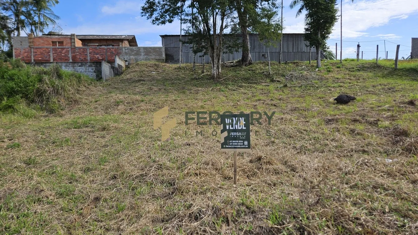 Lindo terreno em ótima localização - foto 1