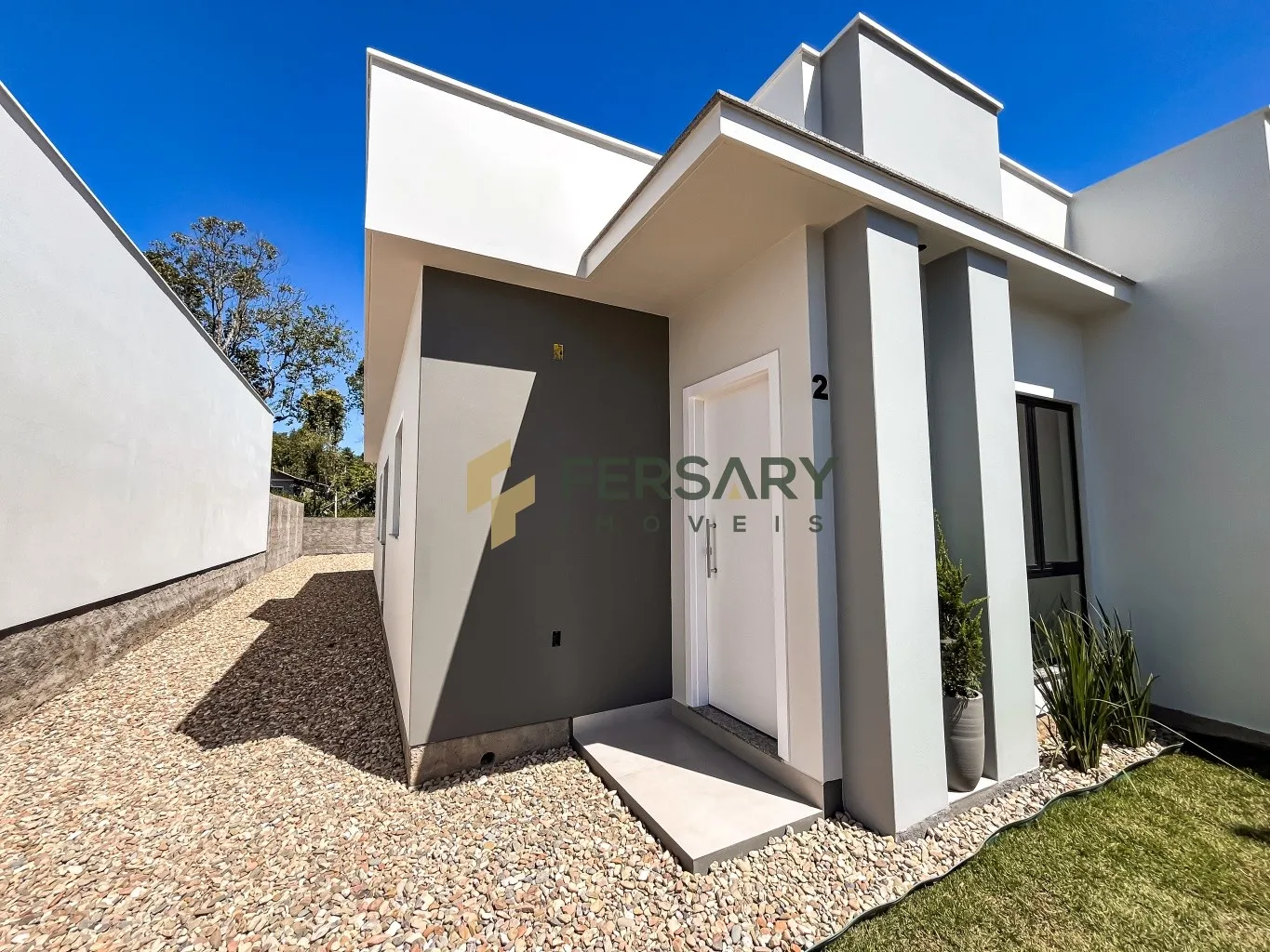 Casa em Timbó com 2 Dormitórios sendo 1 Suíte - foto 1