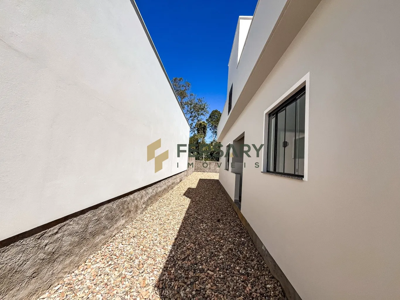 Casa em Timbó com 2 Dormitórios sendo 1 Suíte — foto 6