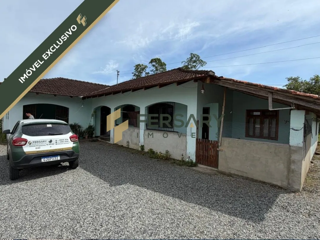 Imóvel com amplo Terreno medindo 2.421,06m e 250,00m de Construção. — foto 4