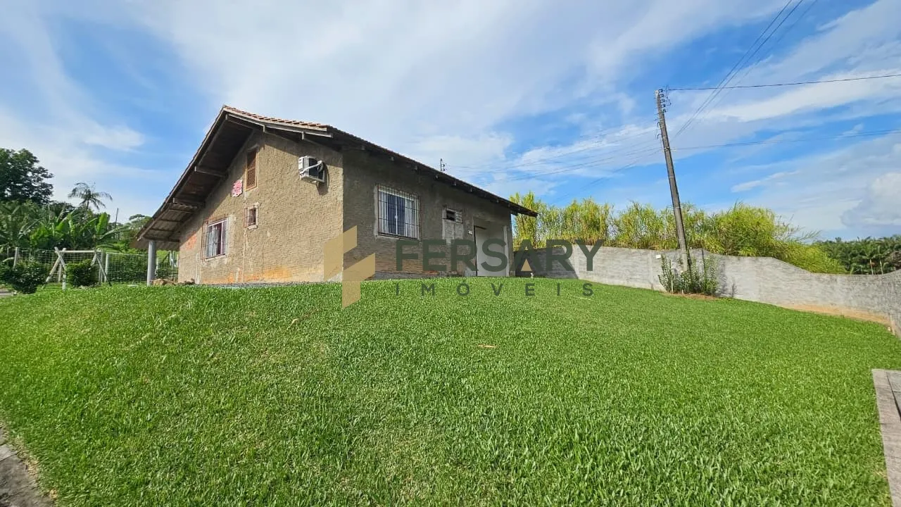 Casa em amplo terreno no bairro estrada das areias, Indaial — foto 3