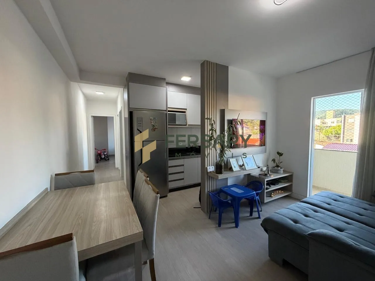 Apartamento em Blumenau com 02 Quartos com móveis sob medida. — foto 3