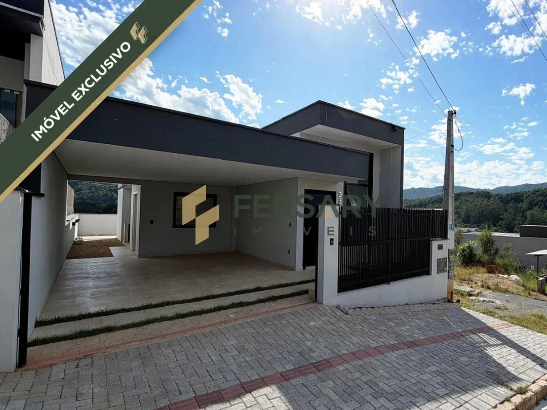 Casa Com Alto Padrão de Acabamento no Loteamento Parque Arapongas, Indaial/ SC - foto 1