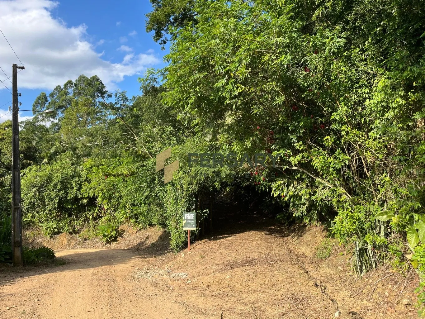 Lindo sitio na Estrada das Areias - Morro do Barão, em Indaial. - foto 1