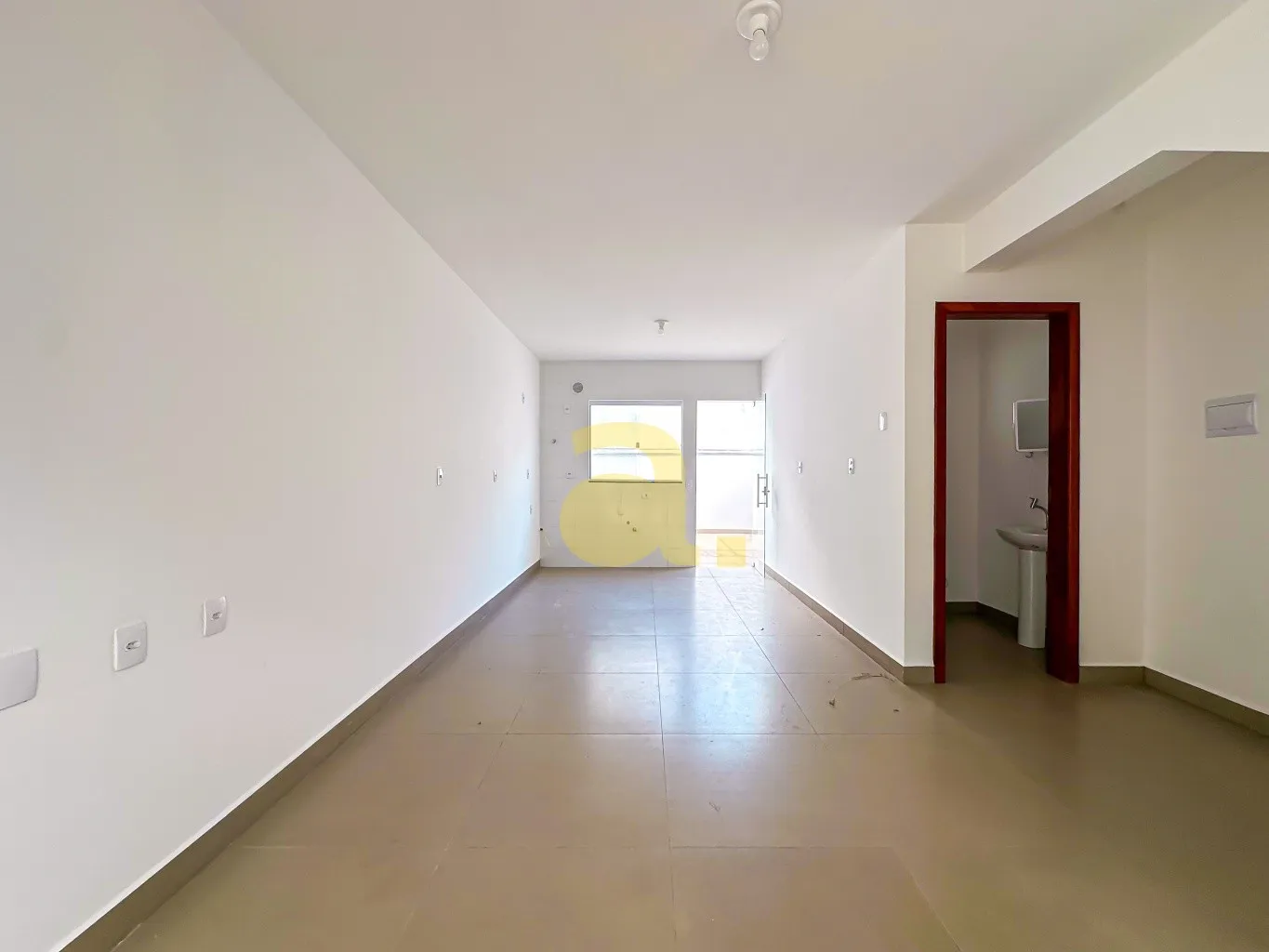 OTIMO SOBRADO, 2 QUARTOS, NA ESCOLA AGRÍCOLA , EM BLUMENAU, À VENDA — foto 4