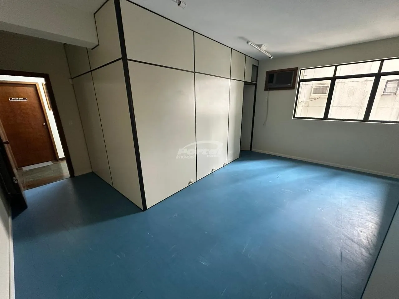 Sala comercial disponível para locação no Centro de Blumenau. — foto 6