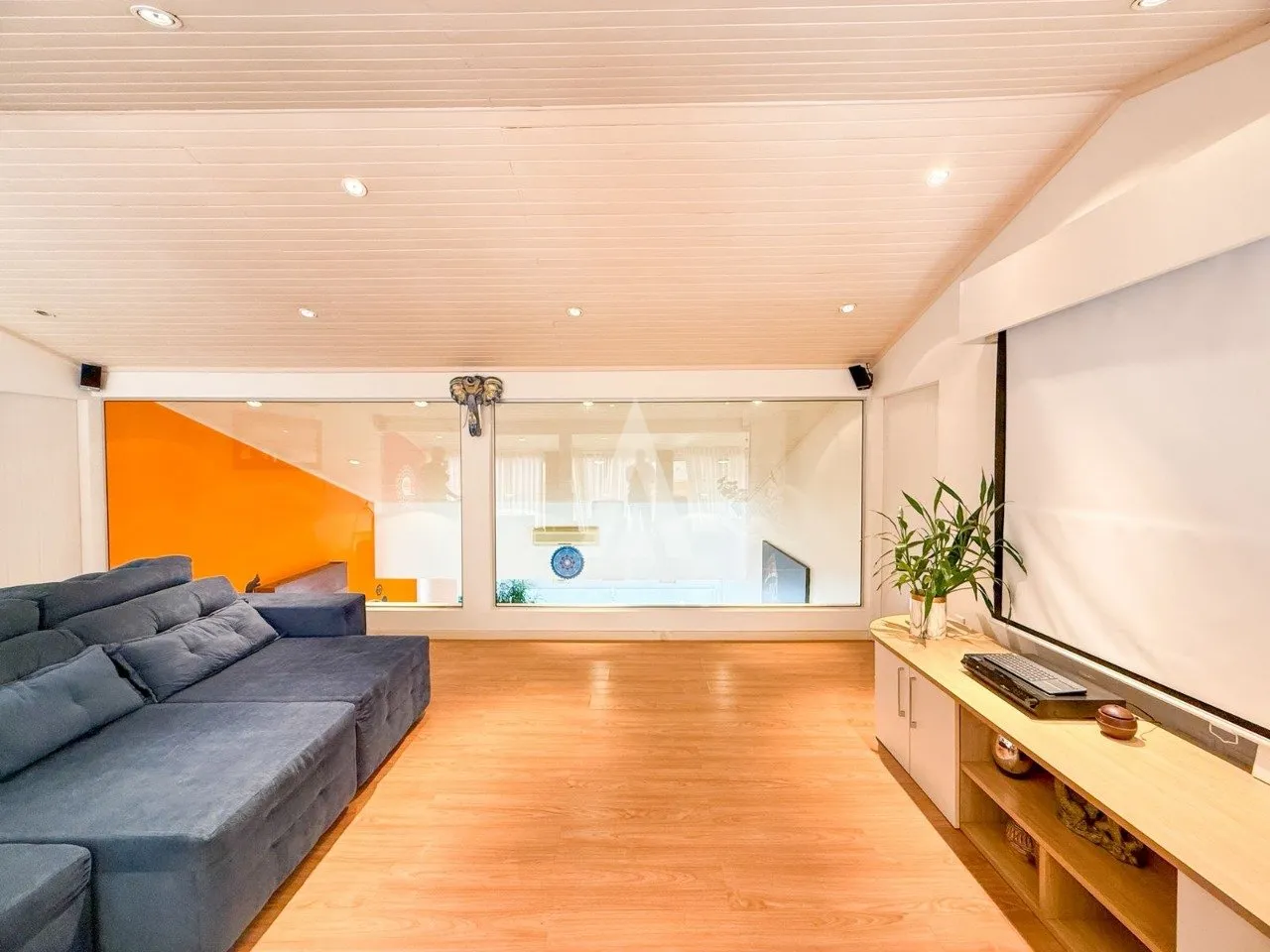 Casa com 1 suíte e 3 quartos à venda no bairro Glória em Joinville-SC por R$2.600.000,00. — foto 4