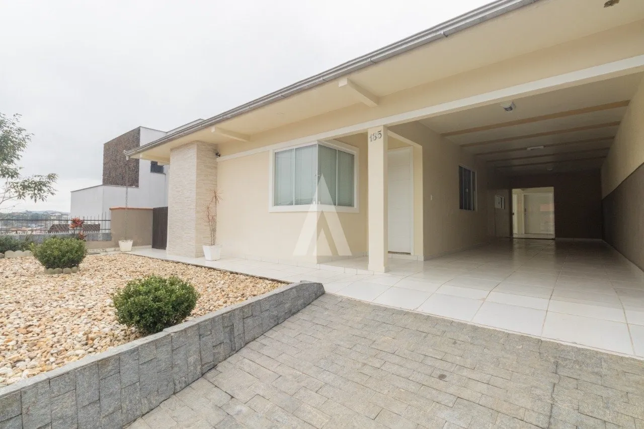 Casa com 1 suíte e 2 quartos à venda no bairro Floresta em Joinville-SC por R$940.000,00. - foto 1