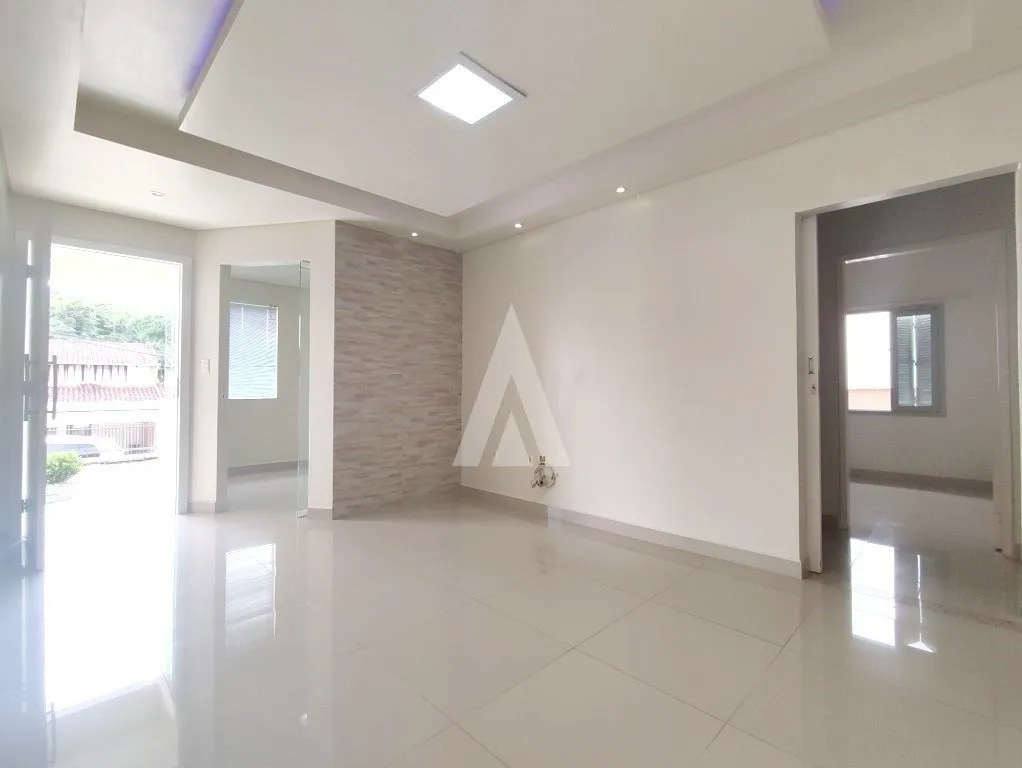 Casa com 1 suíte e 2 quartos à venda no bairro Floresta em Joinville-SC por R$940.000,00. — foto 4