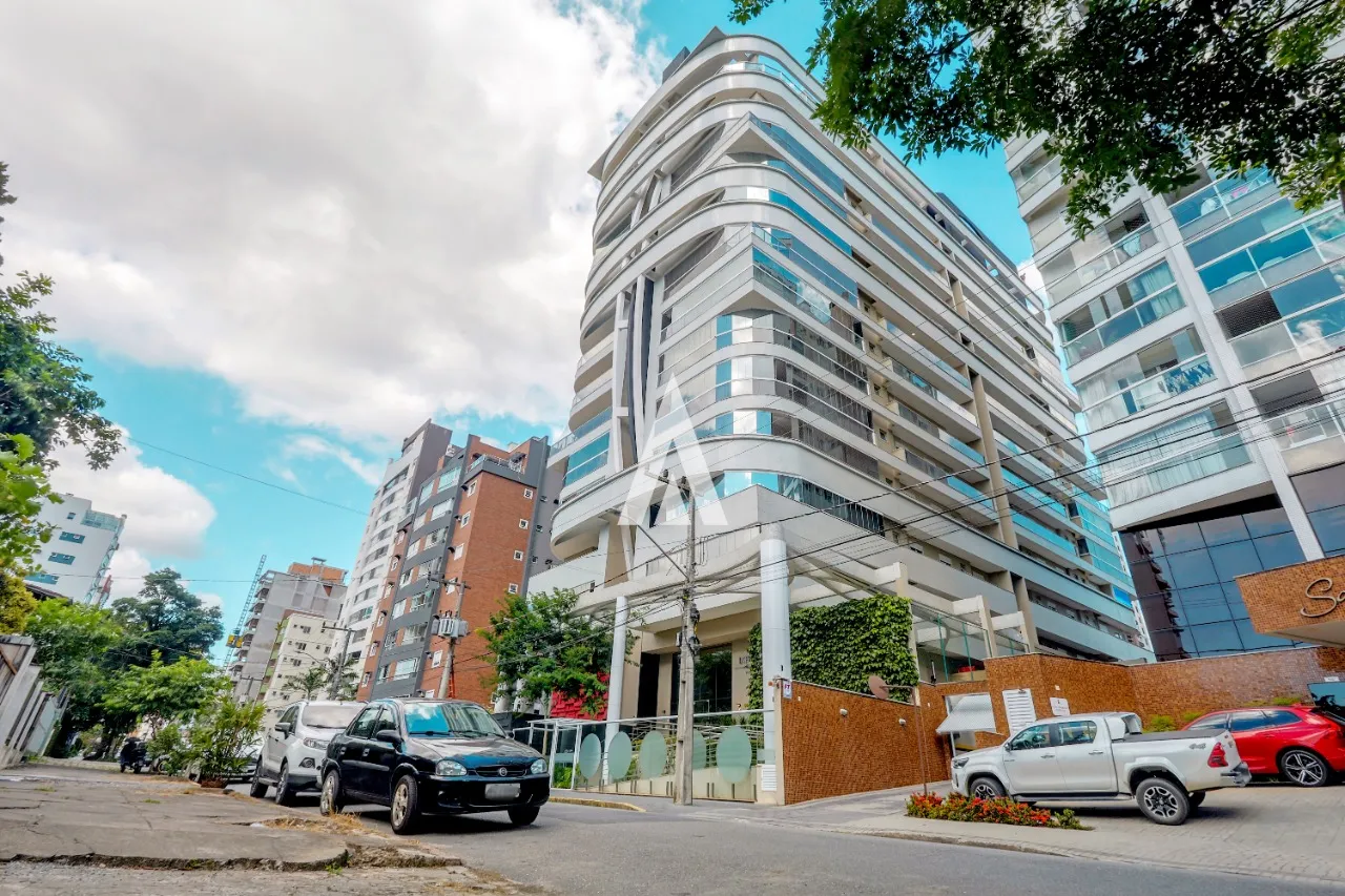 Apartamento com 3 suítes à venda no bairro Atiradores em Joinville-SC por R$1.830.000,00. - foto 1