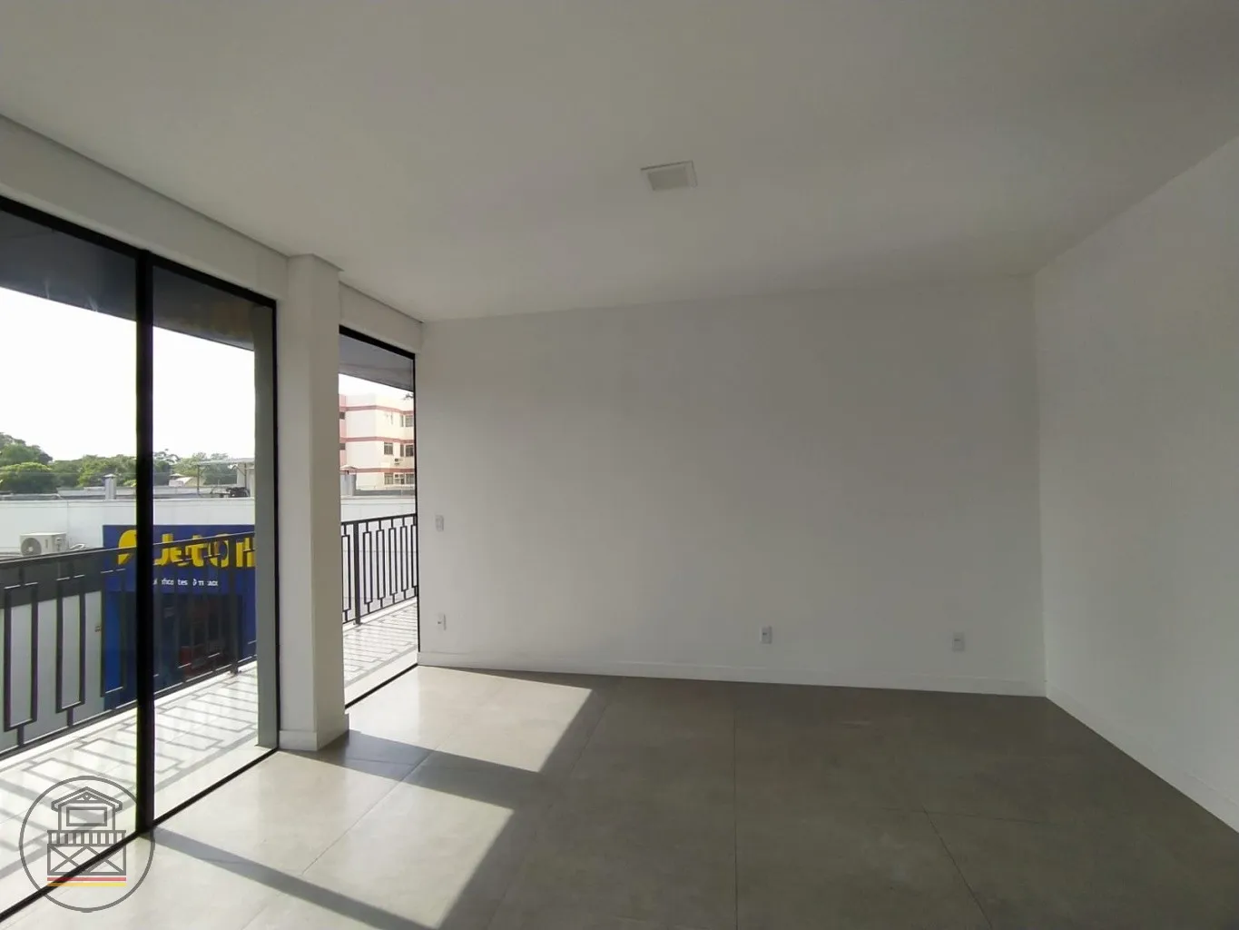 Excelente Sala Comercial no Bairro Velha - Pronta para o seu Negócio! — foto 5