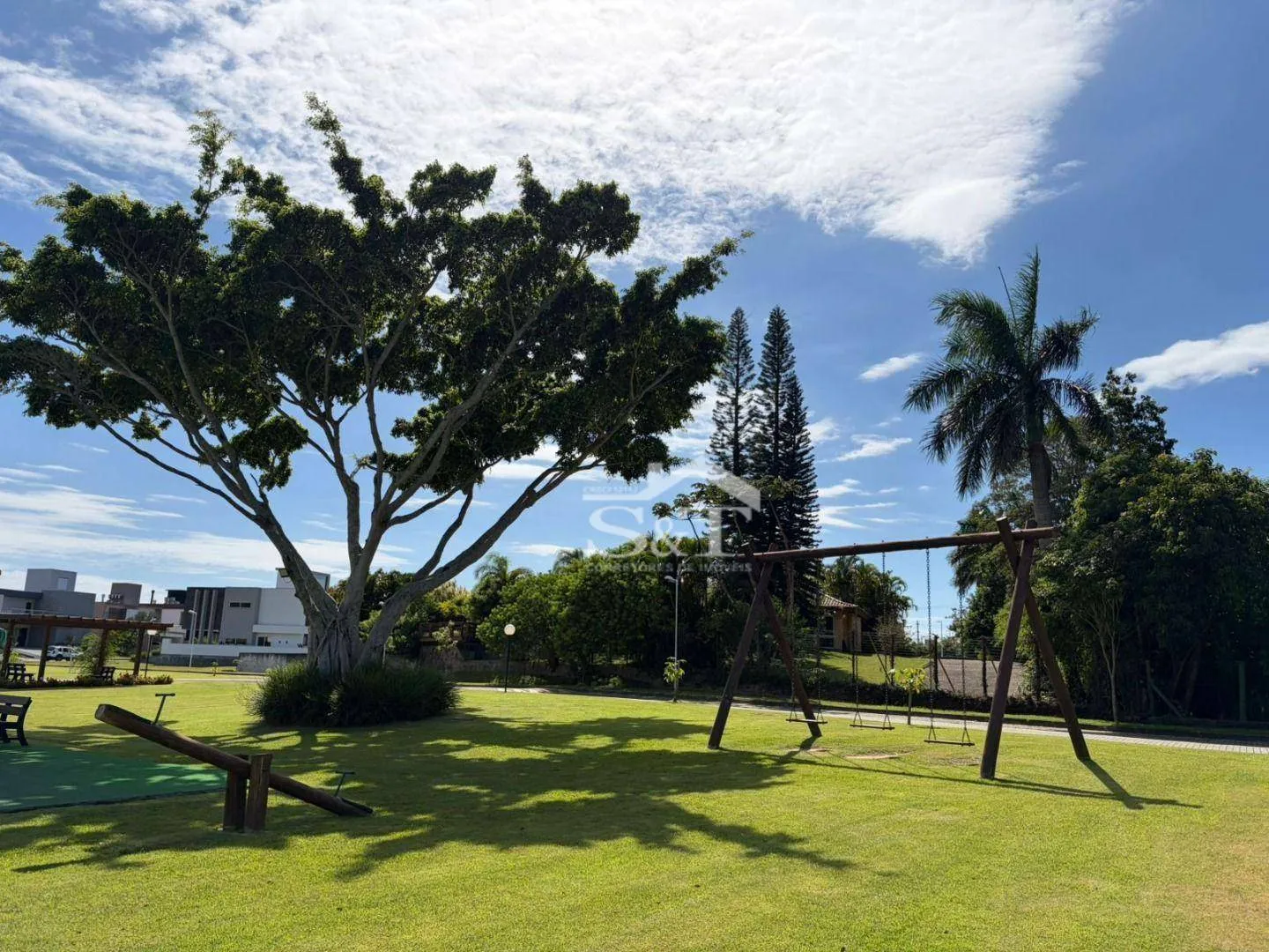 Lindo Terreno Em Declive Pronto Para Construir Na Praia Dos Ingleses! — foto 4