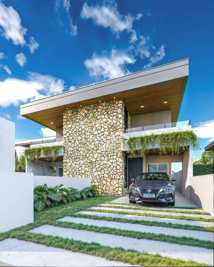 Lindo Sobrado 02 Com 3 Suítes Em Construção Na Praia Dos Ingleses! - foto 1