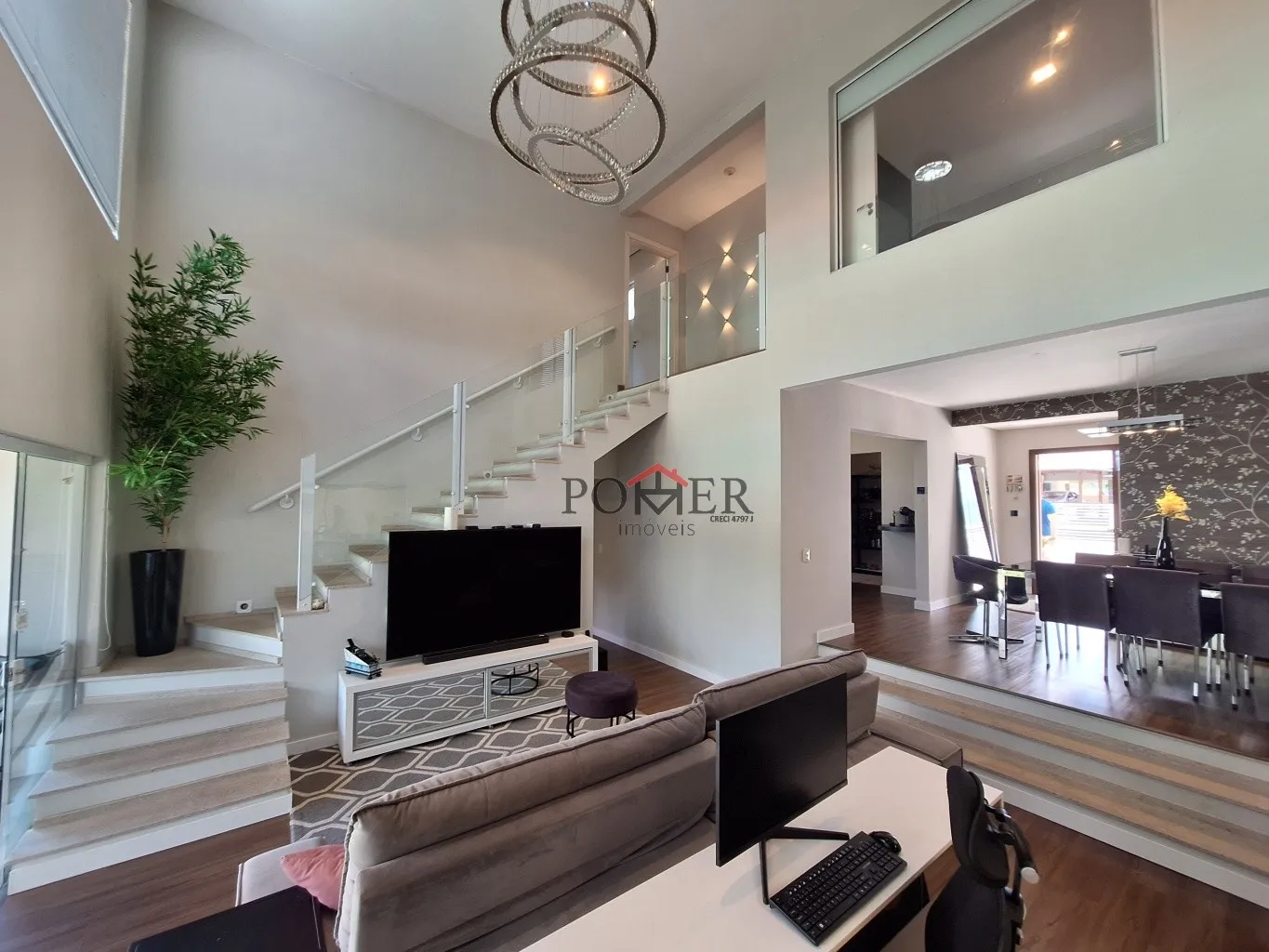 Casa com 3 Suites semi mobiliada no Bairro Ribeirão Areia em Pomerode com 197,70m de área construída num terreno de 472,72m. — foto 3