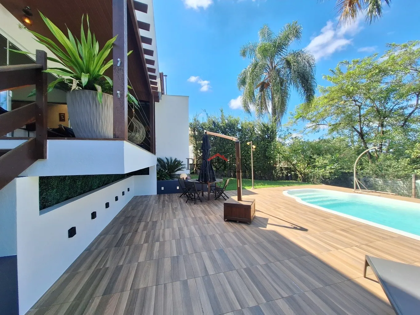 Casa com 3 Suites semi mobiliada no Bairro Ribeirão Areia em Pomerode com 197,70m de área construída num terreno de 472,72m. — foto 5