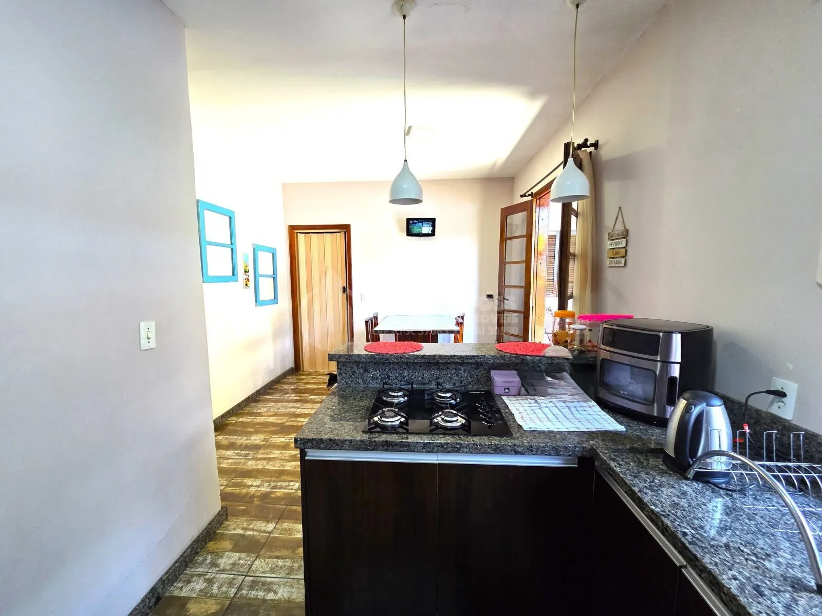 Casa com Piscina no Bairro Água Verde (Averbação em Andamento) — foto 5