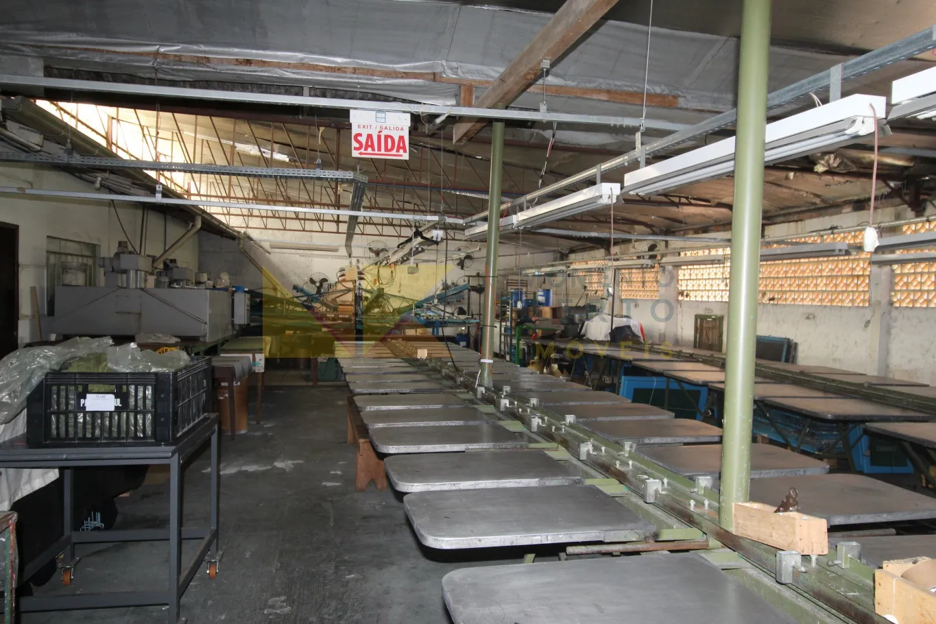 Galpão em localização estratégica para investimento ou moradia no bairro Água Verde em Blumenau. — foto 3