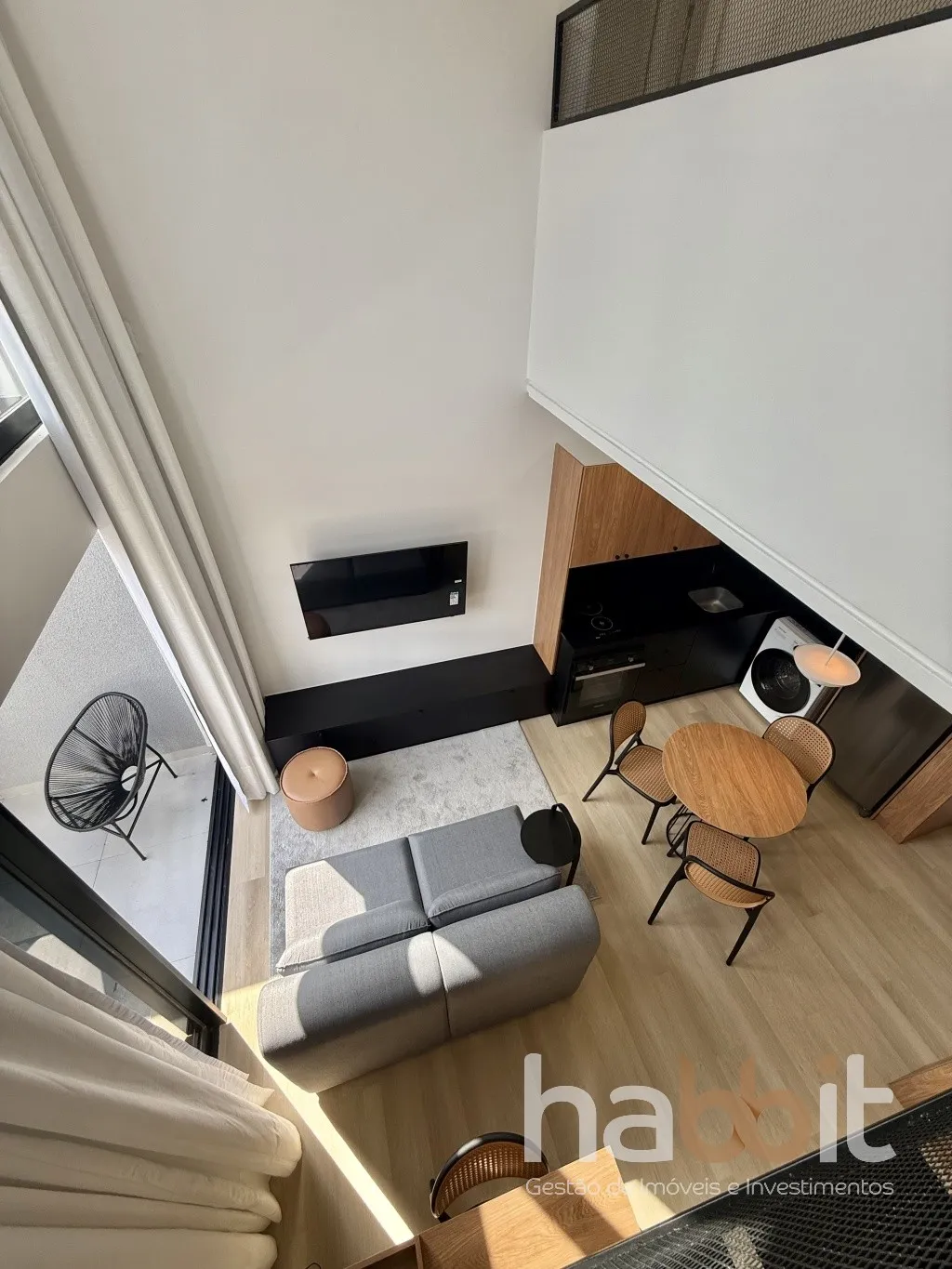Loft Duplex de Alto Padrão com terraço ao lado da Vila Germânica, mobiliado e decorado - foto 1