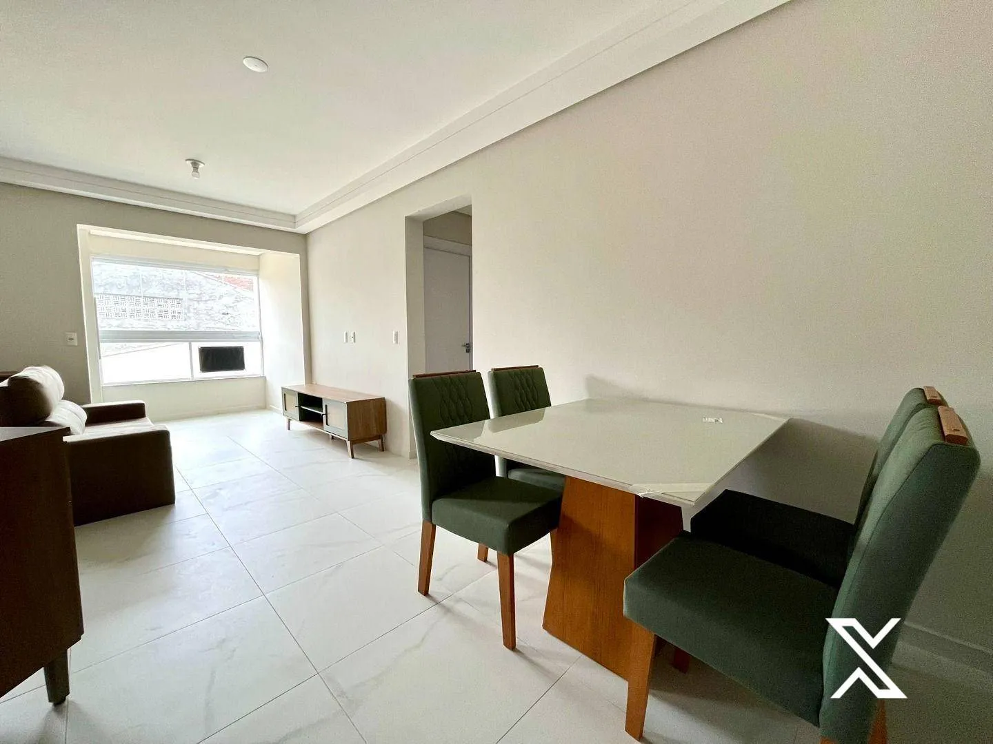 Apartamento com 2 dormitórios para alugar, 47 m por R$ 2.285/mês - Asilo - Blumenau/SC — foto 2