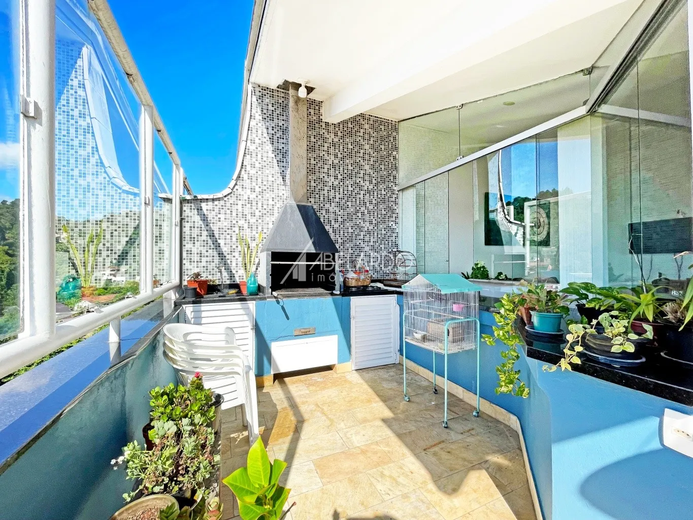 Cobertura no Edifício Residencial Grand Chalet, localizado no Centro de Blumenau. — foto 2