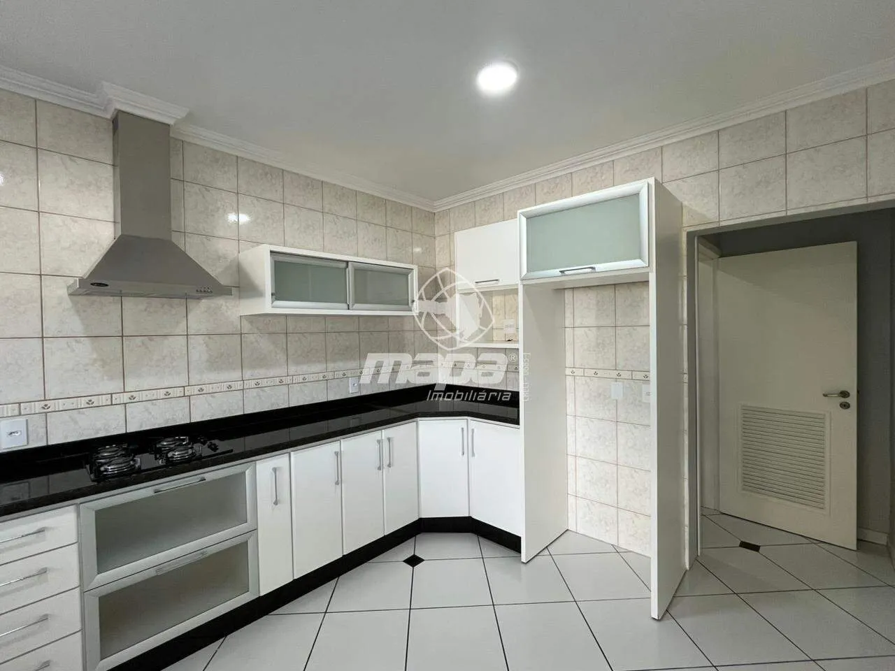 Apartamento 2 Dormitórios com Vista Montanha no Centro de Indaial para Aluguel — foto 5