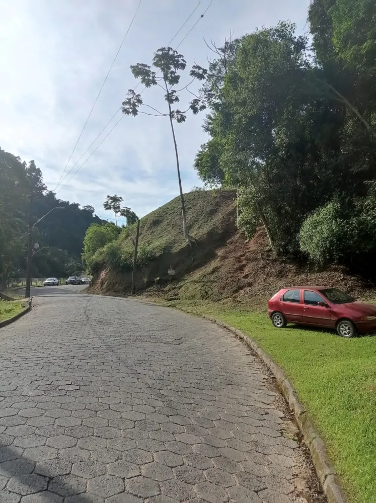 TERRENO COM 6.486m2 POR APENAS R$ 290.000,00 - foto 1