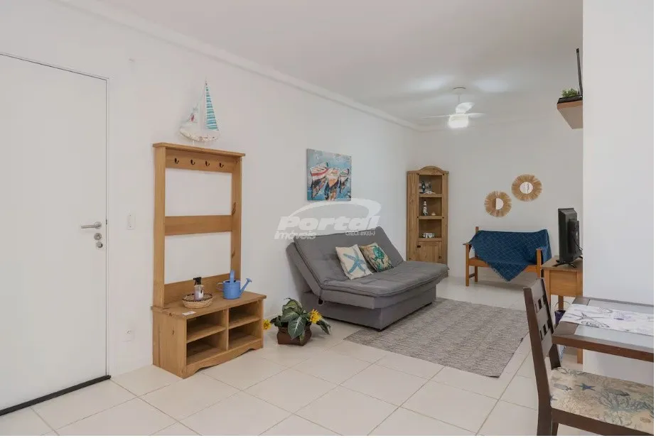 Belíssimo Apartamento em Home Club no Centro de Balneário Piçarras. — foto 2