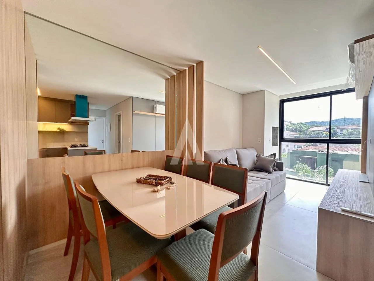 Apartamento com 1 suíte e 1 quarto à venda no bairro Bom Retiro em Joinville-SC por R$599.000,00. - foto 1