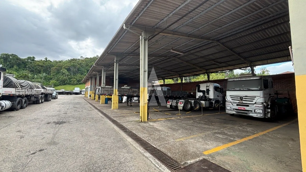 Imovél comercial com 1000m à venda no bairro Boa Vista em Joinville-SC por R$10.000.000. — foto 5