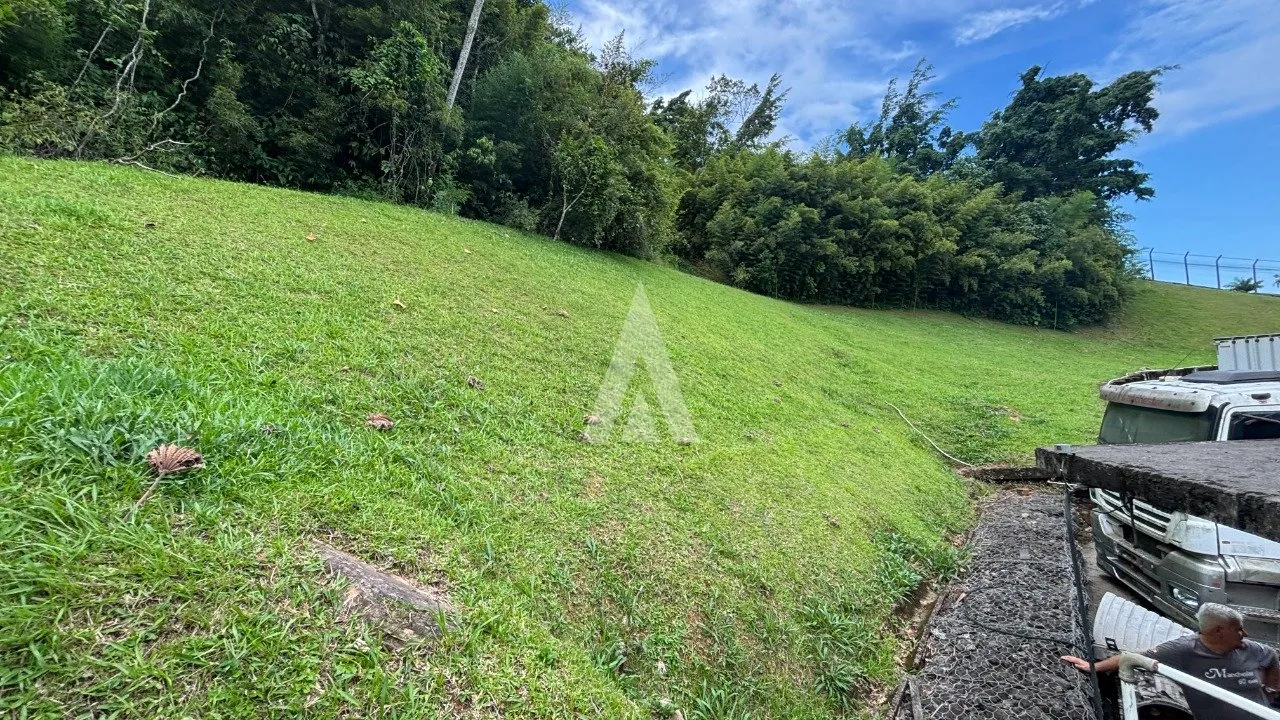 Imovél comercial com 1000m à venda no bairro Boa Vista em Joinville-SC por R$10.000.000. — foto 7