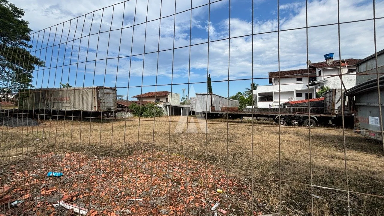 Terreno com 2.036,58m à venda no bairro Boa Vista em Joinville-SC por R$2.500.000,00. — foto 3