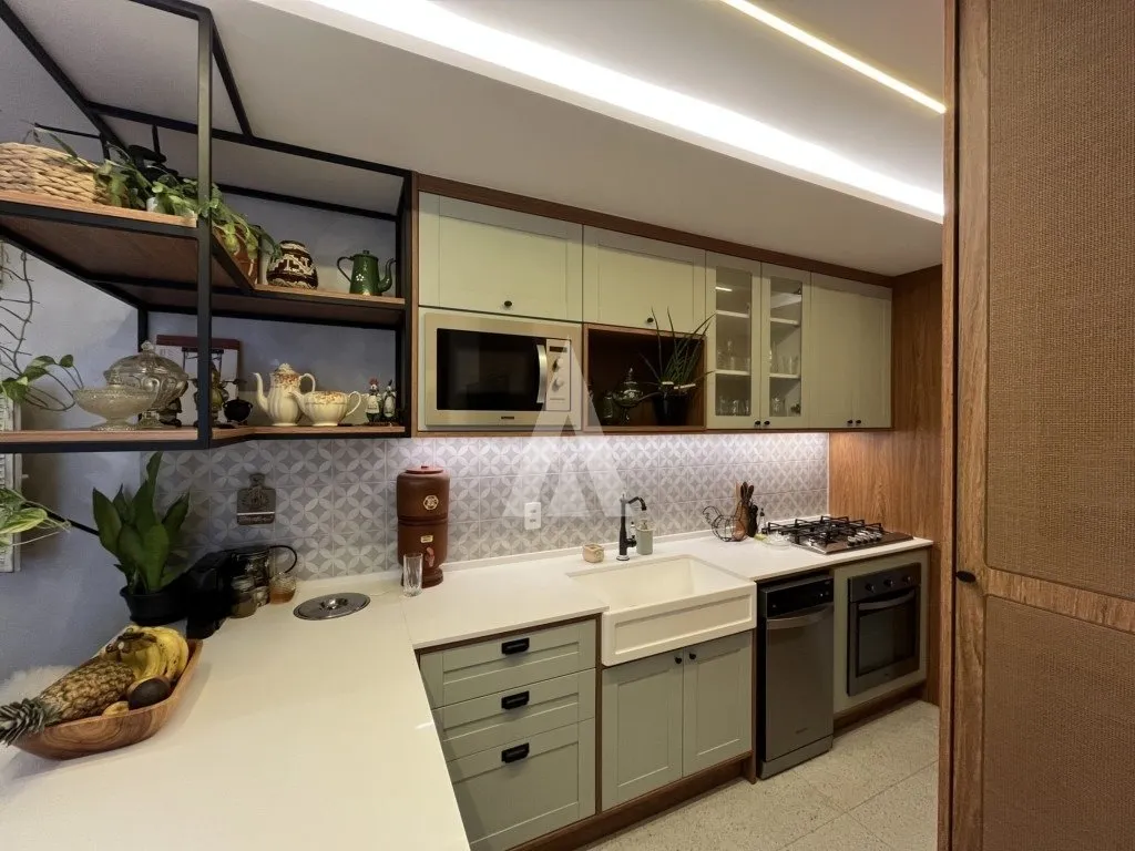 Apartamento com 1 suíte e 1 quarto à venda no bairro Anita Garibaldi em Joinville-SC por R$720.000,00. — foto 4