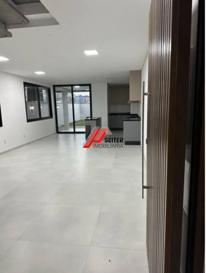 Casa para Locação com 3 quartos na lagoa da conceição - foto 1