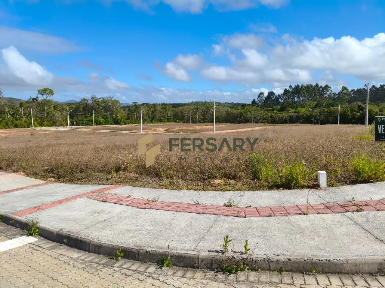 Terreno no loteamento Piçarras Business Park - foto 1