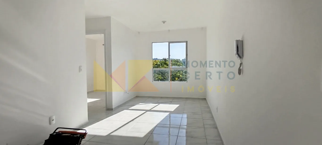 Apartamento no Bairro Água Verde - Pronto para morar | Excelente custo-benefício — foto 2