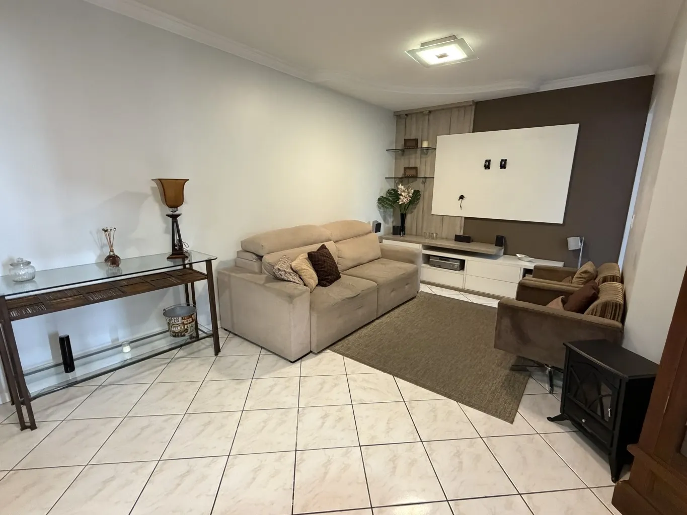 Apto 3 Dormitórios Mobiliado (1 Suíte) | 80 m | 2 Vagas — foto 7