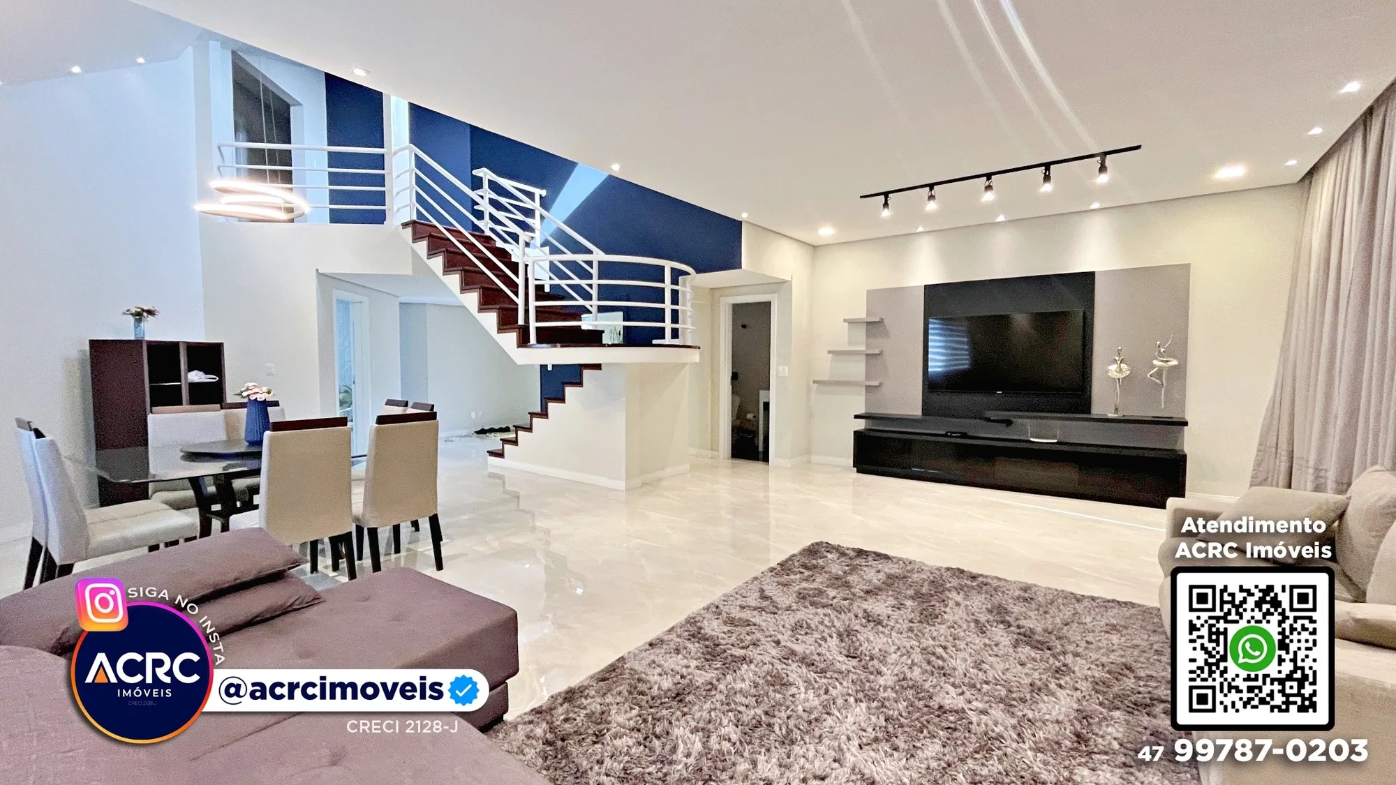 ACRC Imóveis - CA03725 - Casa para Locação no Bairro Vorstadt em Blumenau - foto 1