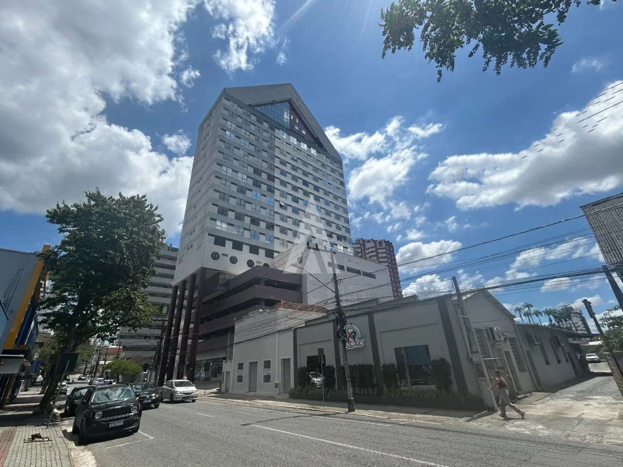 Sala comercial com 76,84m à venda no bairro Centro em Joinville-SC por R$349.000. - foto 1